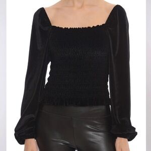 Bagatelle Collection Top Black Velvet Velour Long Sleeve Peasant Prairie Trendy